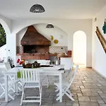 Carrubo Peroscia By Sthey *