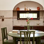 Vila Carrubo Peroscia By Sthey Padresergio