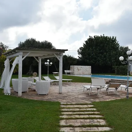 Villa Carrubo Peroscia By Sthey Padresergio