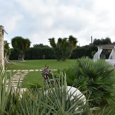 Carrubo Peroscia By Sthey فيلة