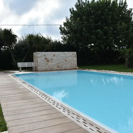 Carrubo Peroscia By Sthey Villa Padresergio