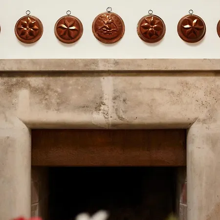 فيلة Carrubo Peroscia By Sthey Padresergio