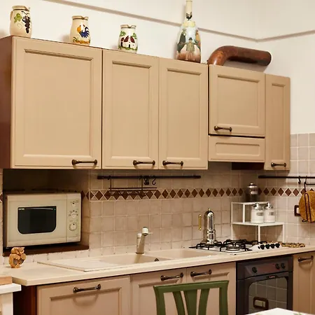 فيلة Carrubo Peroscia By Sthey Padresergio