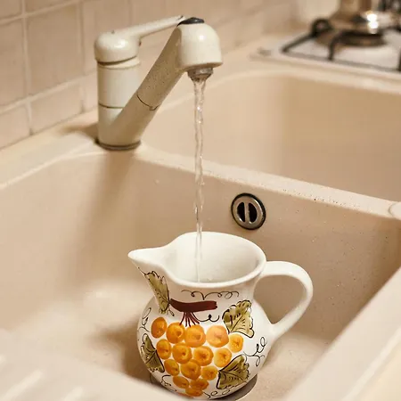 Carrubo Peroscia By Sthey فيلة *