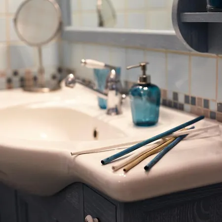 Carrubo Peroscia By Sthey