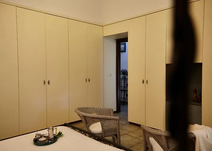 Carrubo Peroscia By Sthey Villa Padresergio